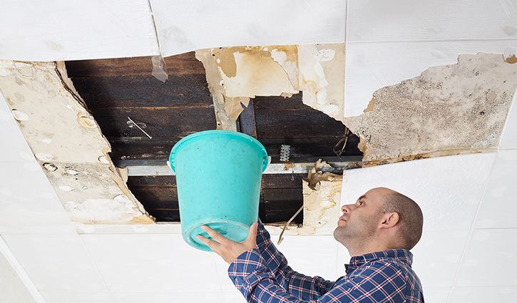 5 Signs of a Roof Leak